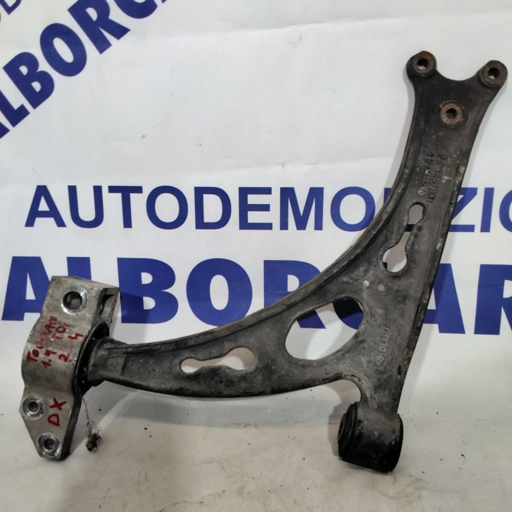 Braccio oscillante anteriore destro volkswagen touran 1.9 tdi anno 2004 codice:1K0407153G