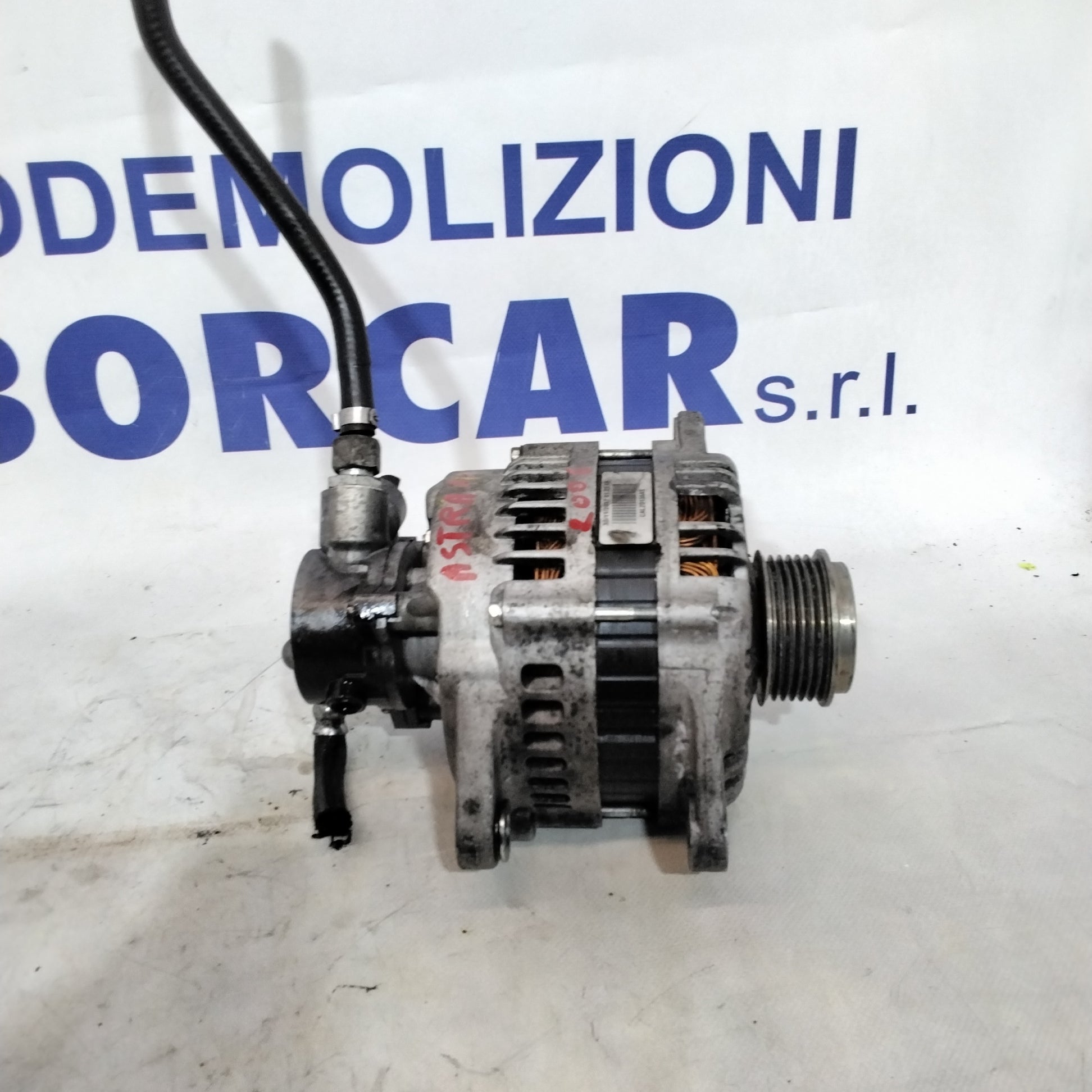 Alternator with integrated regulator Opel Astra 1.7 diesel year 2006 code: CAL20136AS