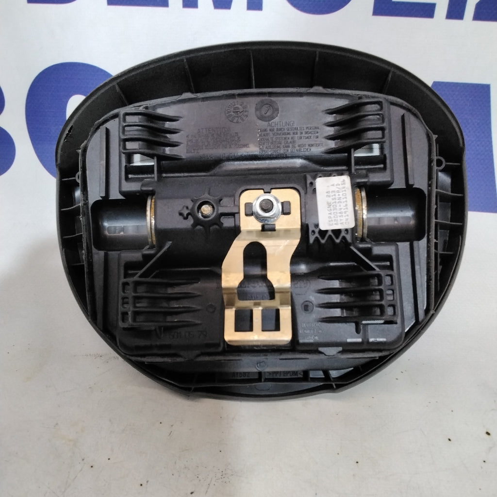 Steering wheel airbag Renault Scenic year 2004 code: 6010579