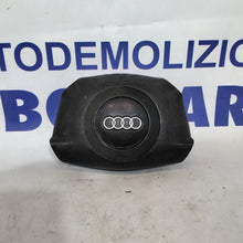 Carica l&#39;immagine nel visualizzatore di Gallery, Airbag volante audi a6 1.9 tdi anno 2001 codice:4B0880201
