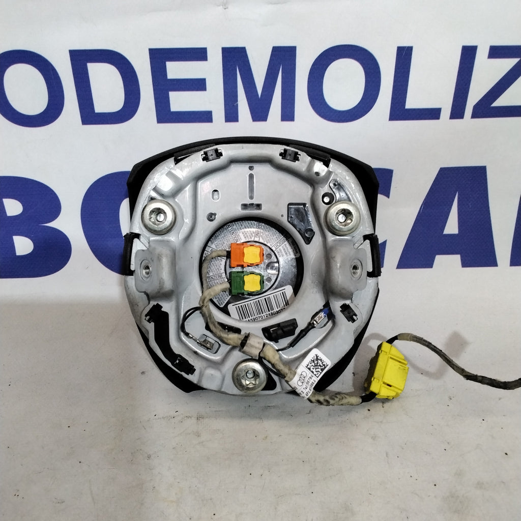 Airbag volante audi A3 anno 2006 codice:4F0880201BA
