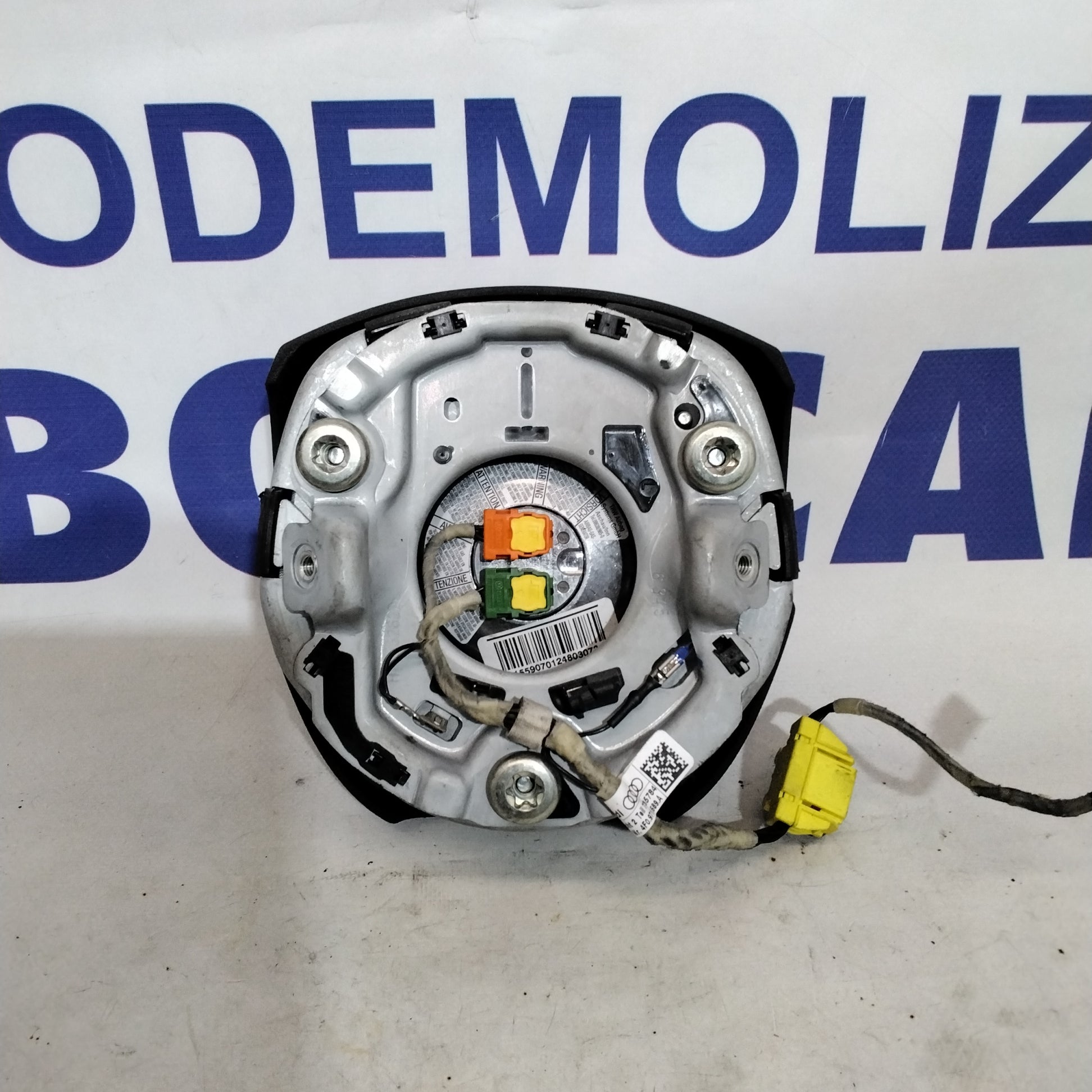 Airbag volante audi A3 anno 2006 codice:4F0880201BA