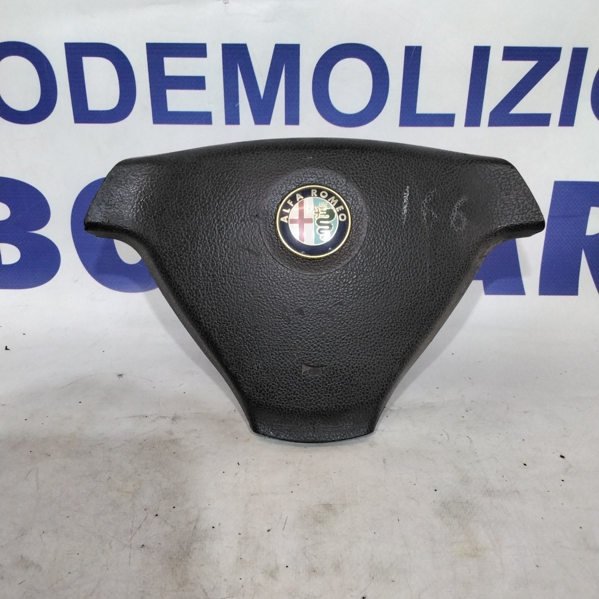 Airbag volante alfa romeo 166 anno 2000 codice:30328171A
