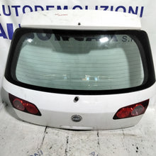 Carica l&#39;immagine nel visualizzatore di Gallery, Cofano posteriore fiat croma anno 2007
