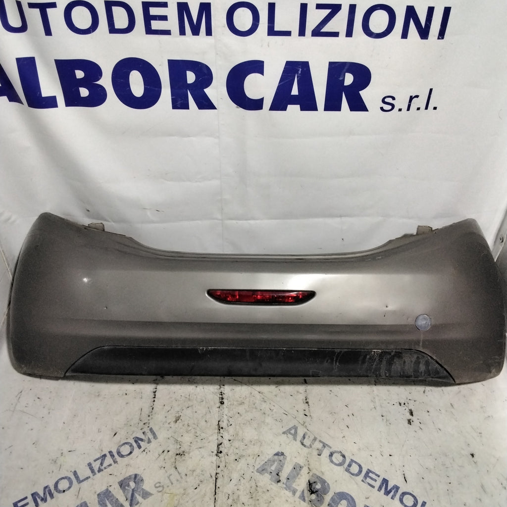 Paraurti posteriore peugeot 208 anno 2015