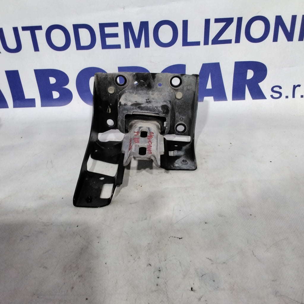 Supporto motore lato cambio peugeot 208 1.6 HDI  anno 2015