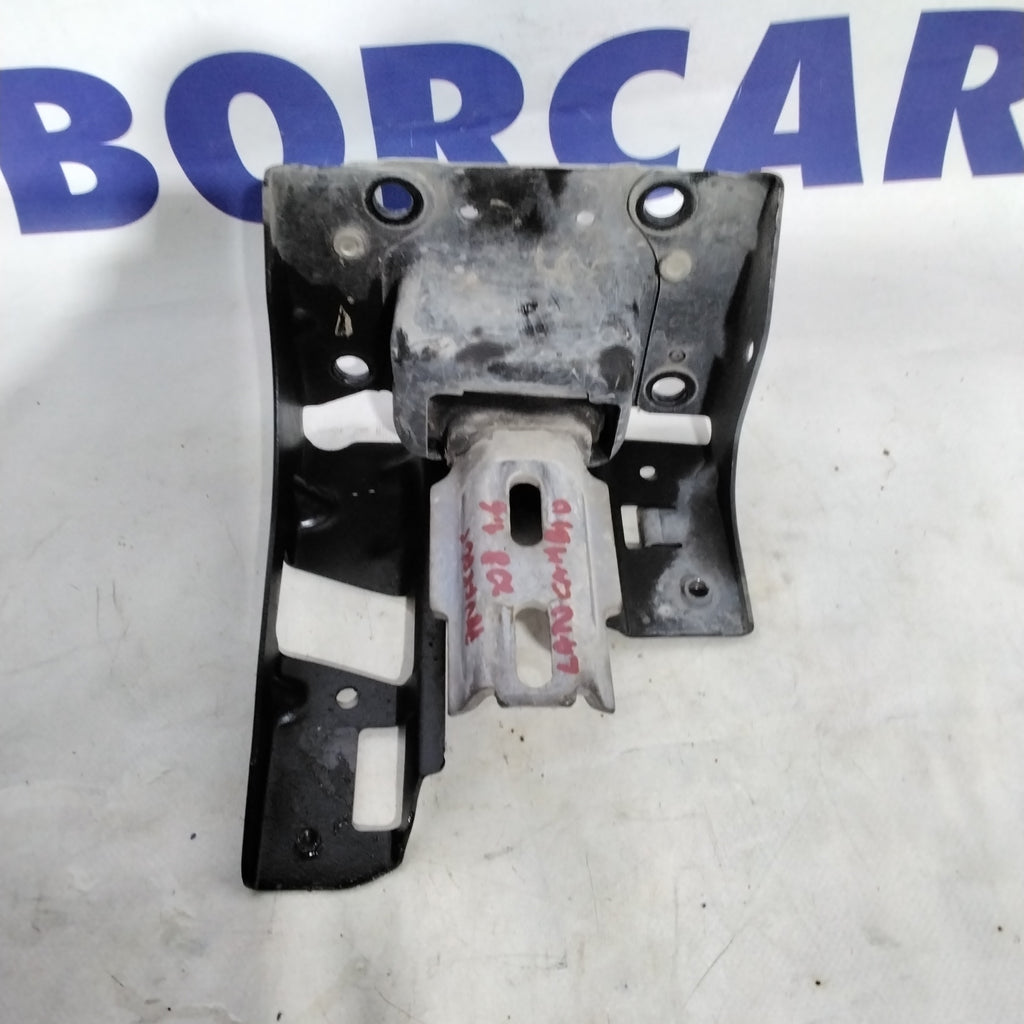 Supporto motore lato cambio peugeot 208 1.6 HDI  anno 2015