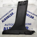 Revestimiento inferior centralita central lateral derecho Peugeot 208 año 2015 código: 9673656177