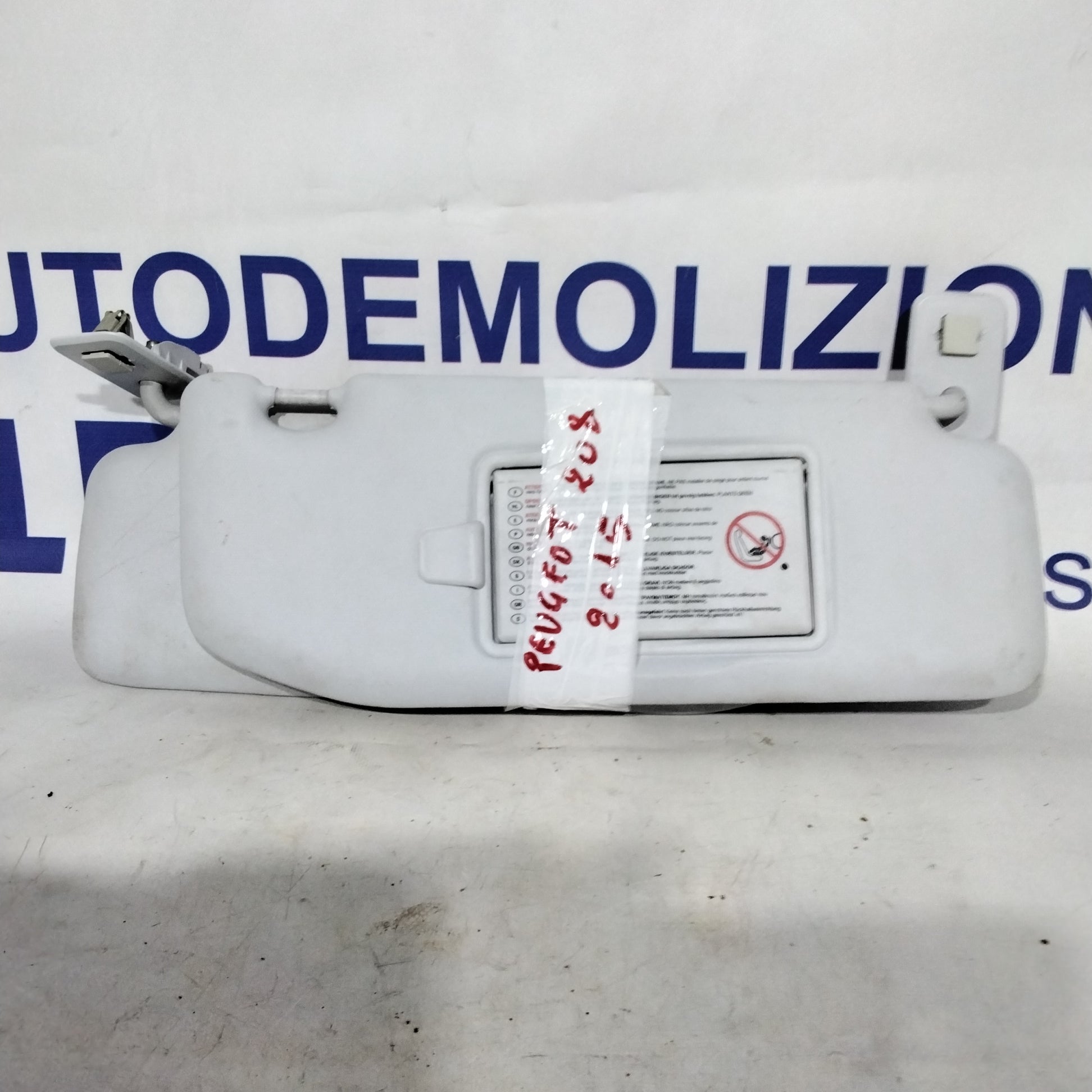 Parasole peugeot 208 anno 2015