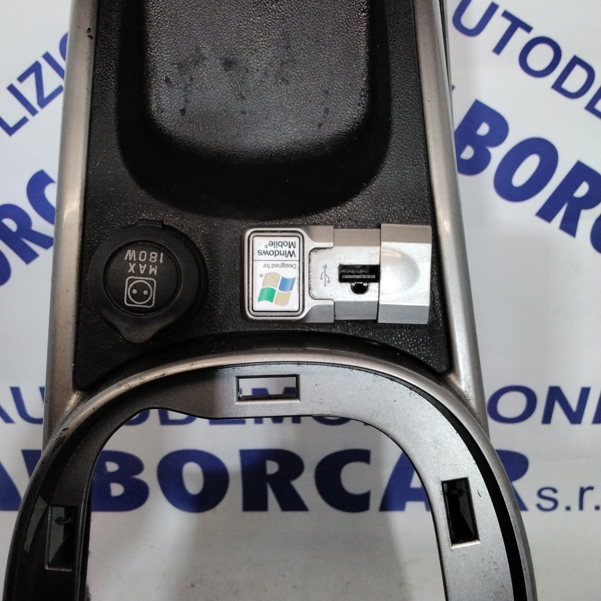 Alfa Romeo Mito 1.6 Multijet 2008 center console code: 156080682