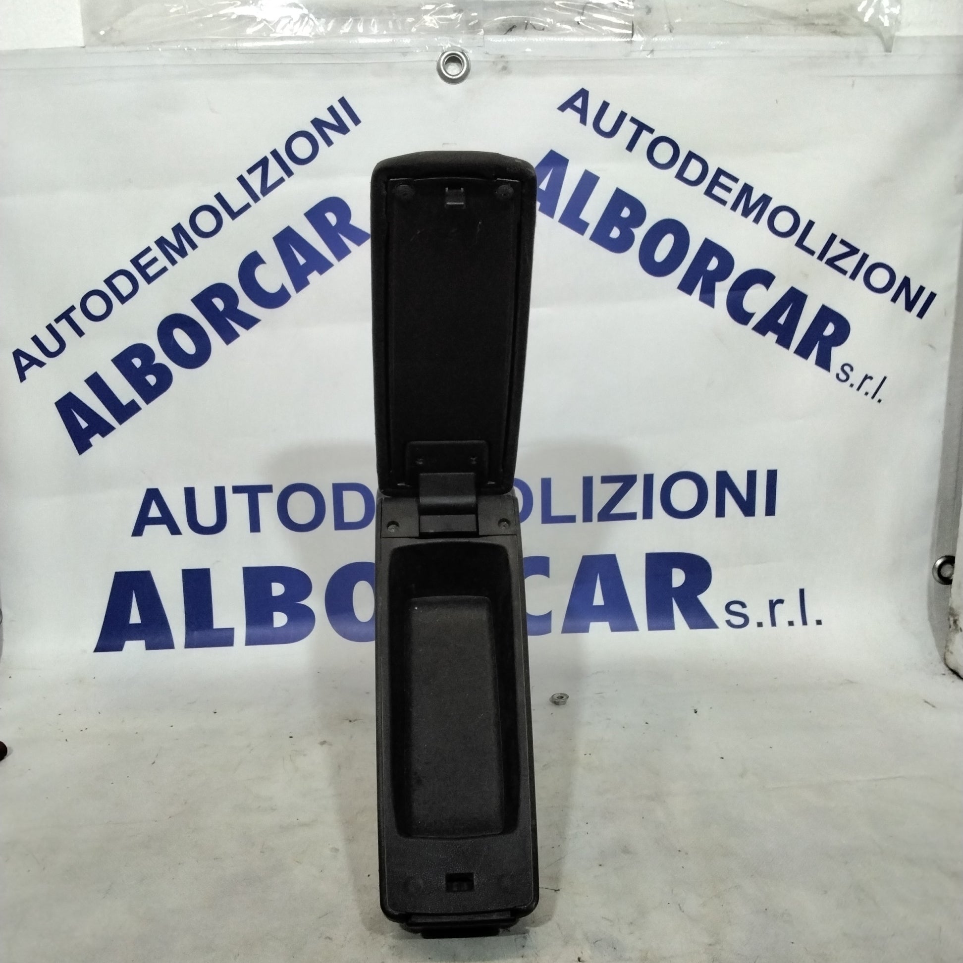 Poggiabraccio/Bracciolo alfa romeo mito anno 2008