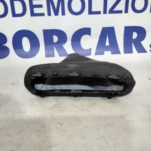 Carica l&#39;immagine nel visualizzatore di Gallery, Cuffia leva cambio alfa romeo mito anno 2008
