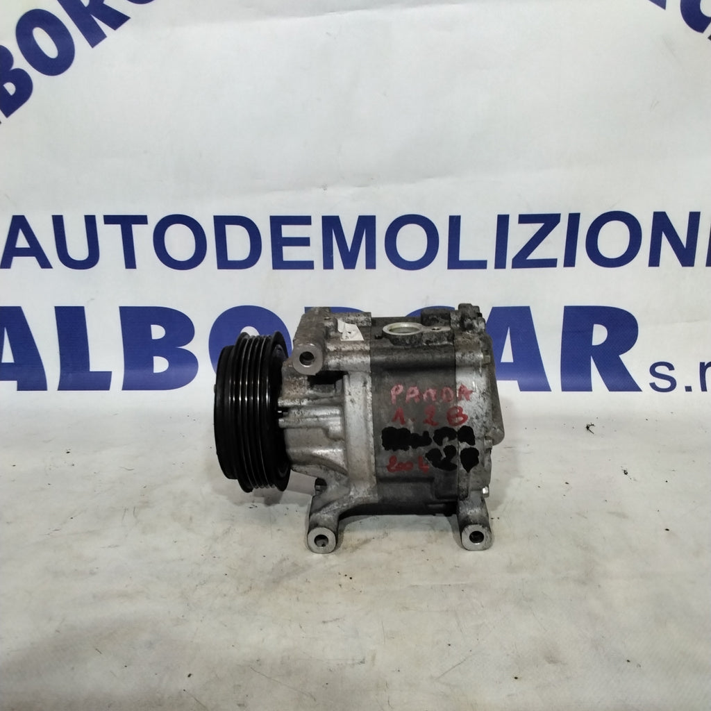Compresor aire acondicionado Fiat Panda 1.2 gasolina año 2004 código: 51747318
