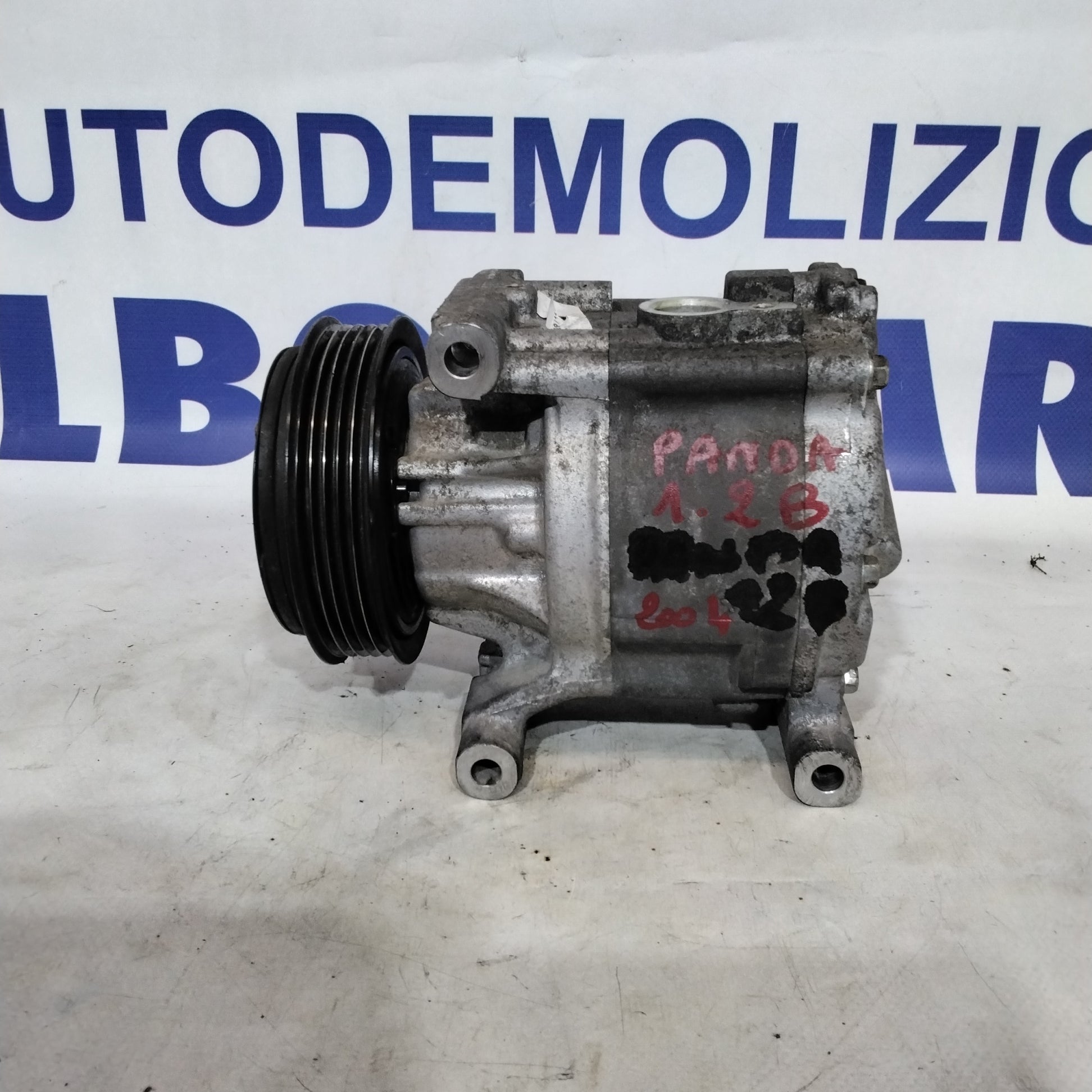 Compresor aire acondicionado Fiat Panda 1.2 gasolina año 2004 código: 51747318
