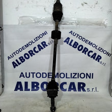 Carica l&#39;immagine nel visualizzatore di Gallery, Semiasse destro fiat panda 1.2 benzina anno 2004
