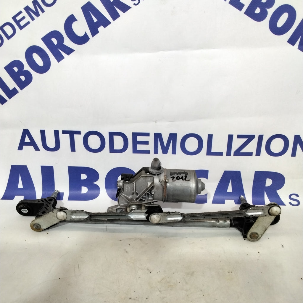Motor de limpiaparabrisas Fiat Bravo 1.6 Multijet año 2012 código: MS1592008650