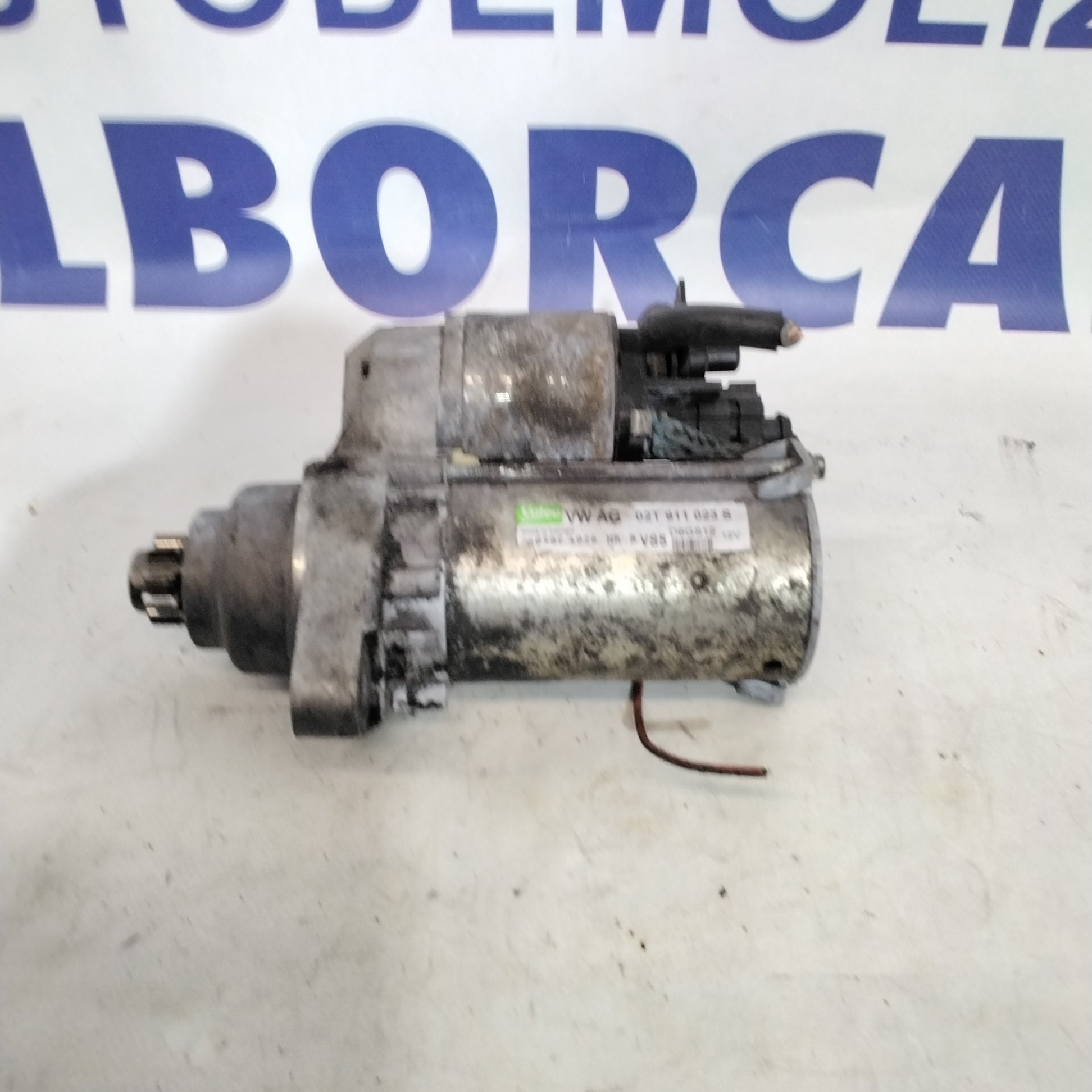 Motor de arranque Volkswagen Polo 1.2 gasolina año 2006 código: 02T9110123S (sf15p2)