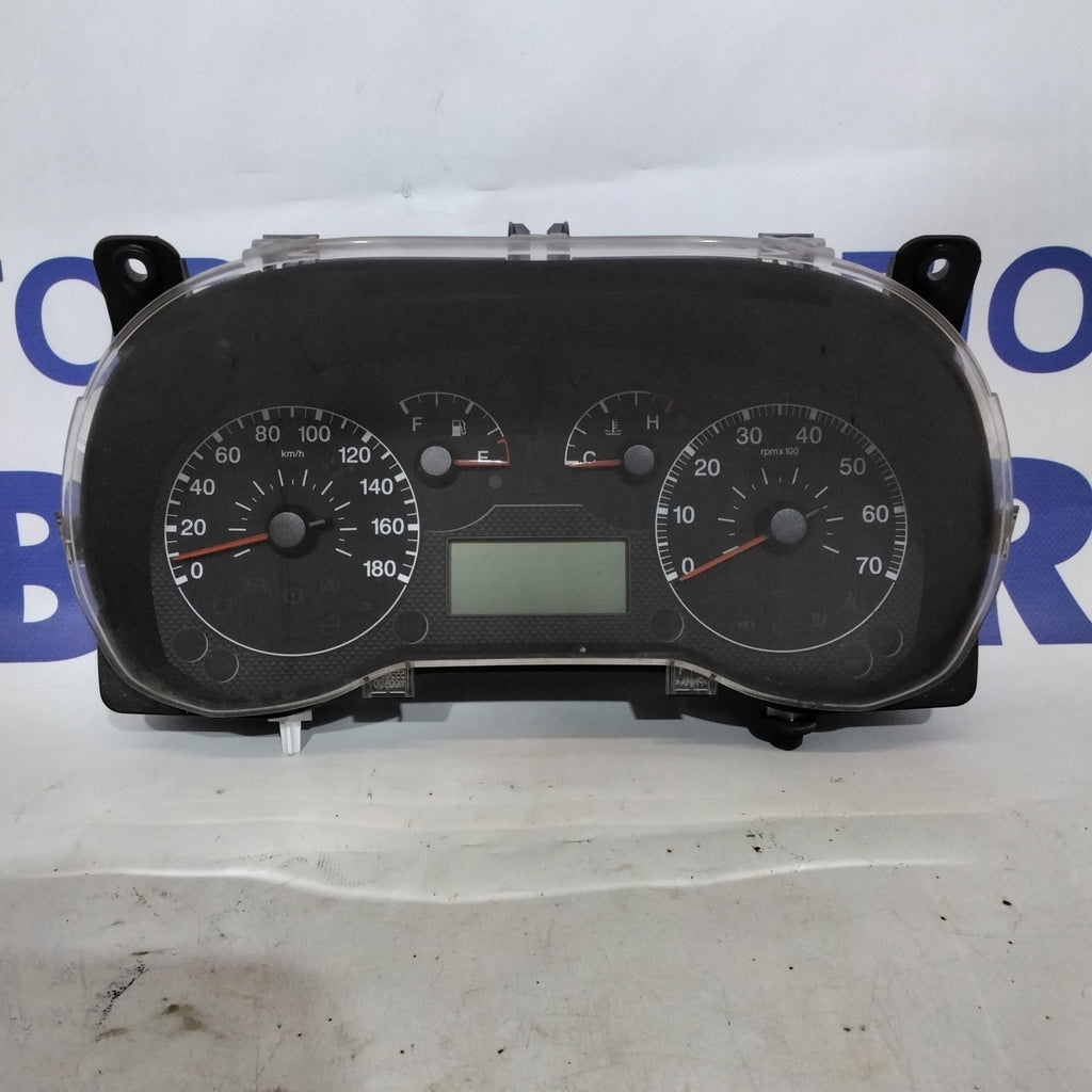 Quadro strumento /contachilometri fiat fiorino 1.3 multijet anno 2008 codice:5550011005