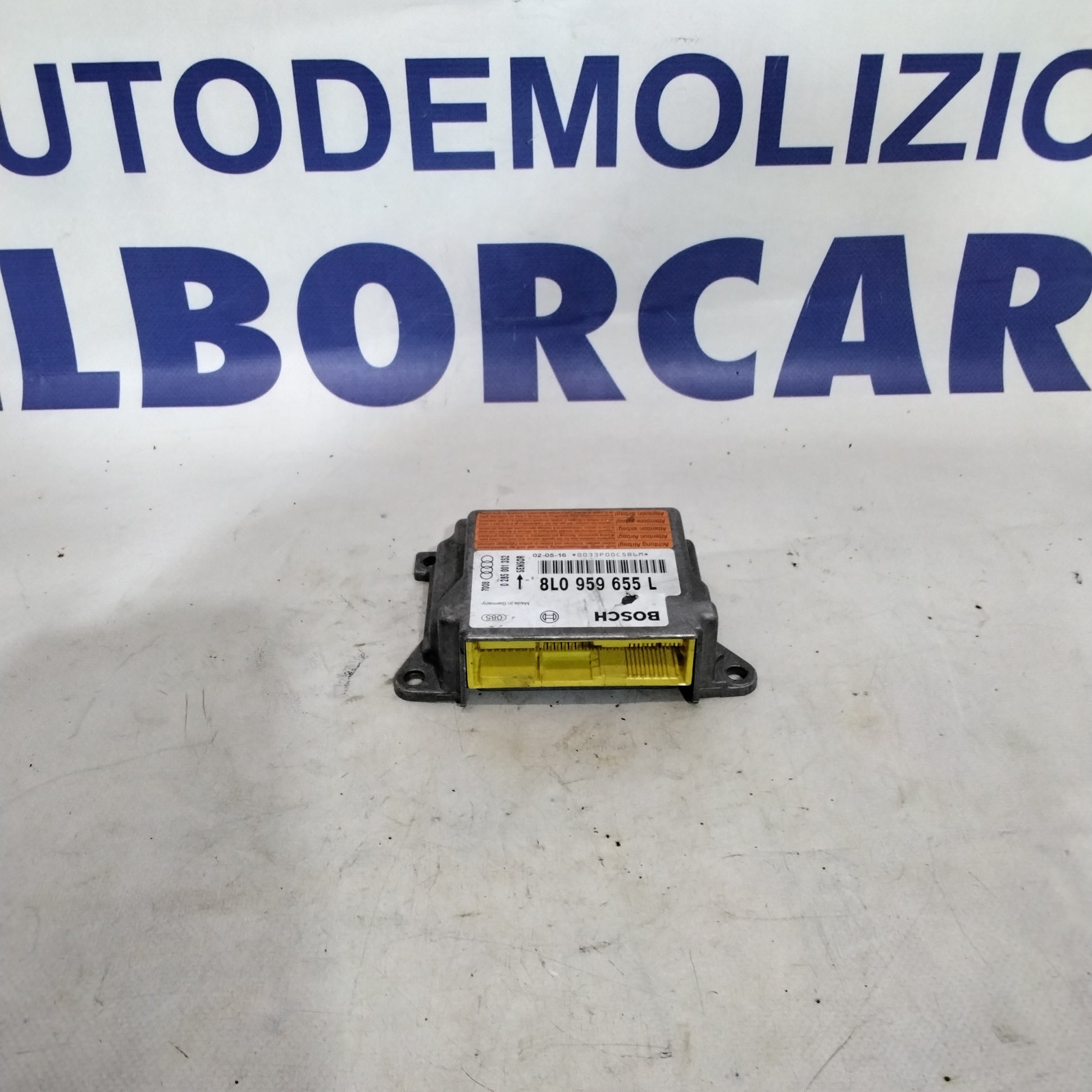 Audi A3 1.9 TDI airbag control unit year 2000 code: 0285001352