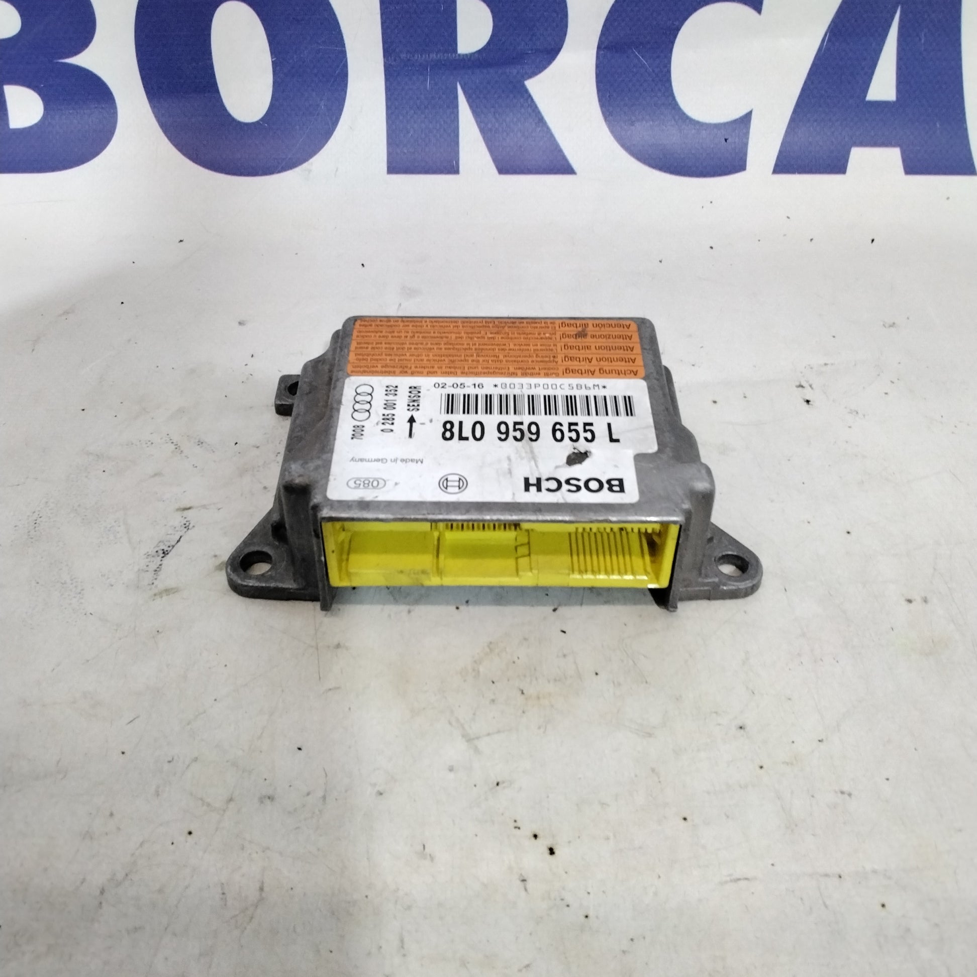 Audi A3 1.9 TDI airbag control unit year 2000 code: 0285001352