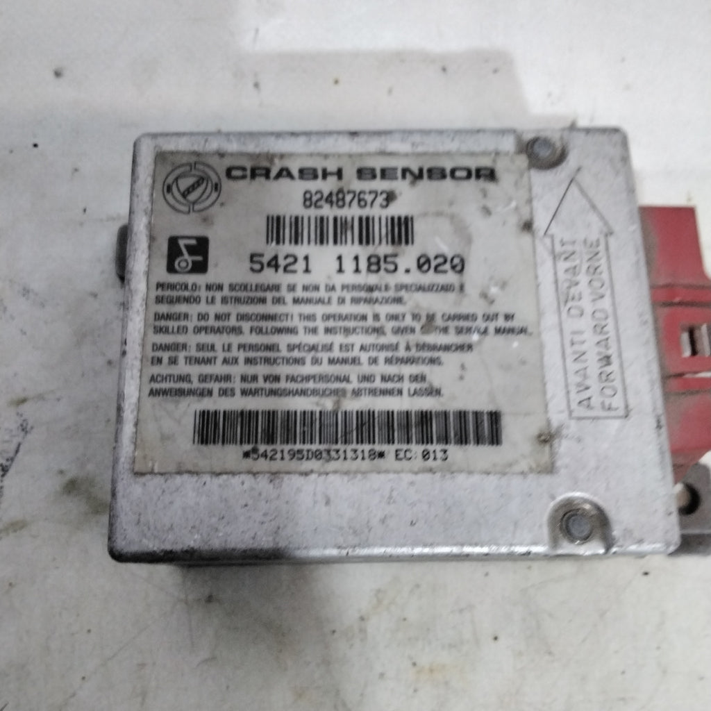 Centralita Airbag / sensor de choque Lancia Kappa 1.8 L año 1996 código:54211185020
