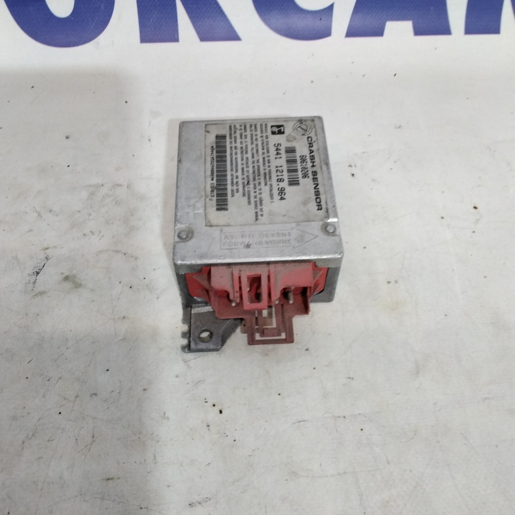 Airbag control unit / crash sensor Alfa Romeo GT year 2004 part number: 54411218964