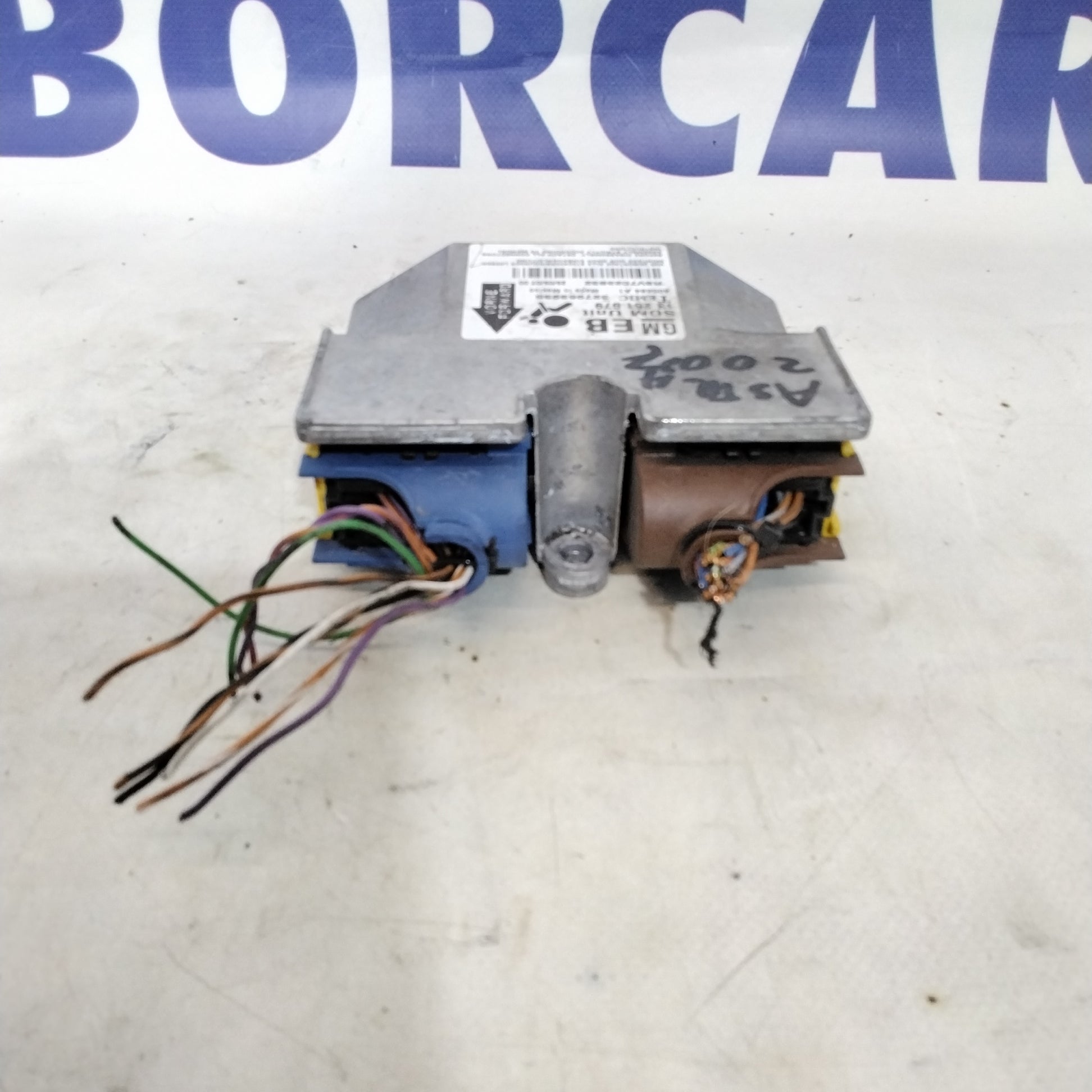 Airbag control unit Opel Astra year 2007 code: 13251079