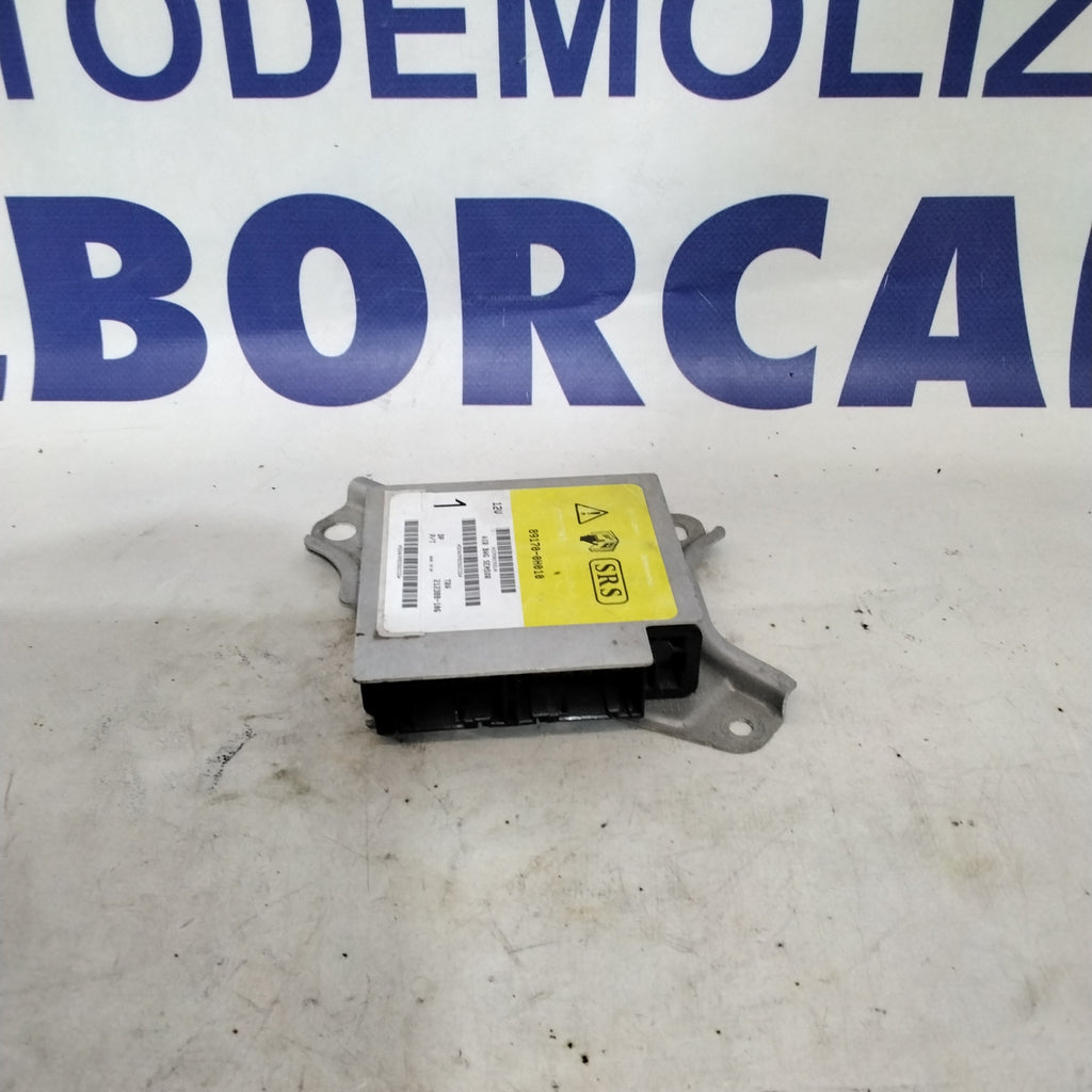 Airbag control unit Peugeot 107 year 2005 code: 891700H010