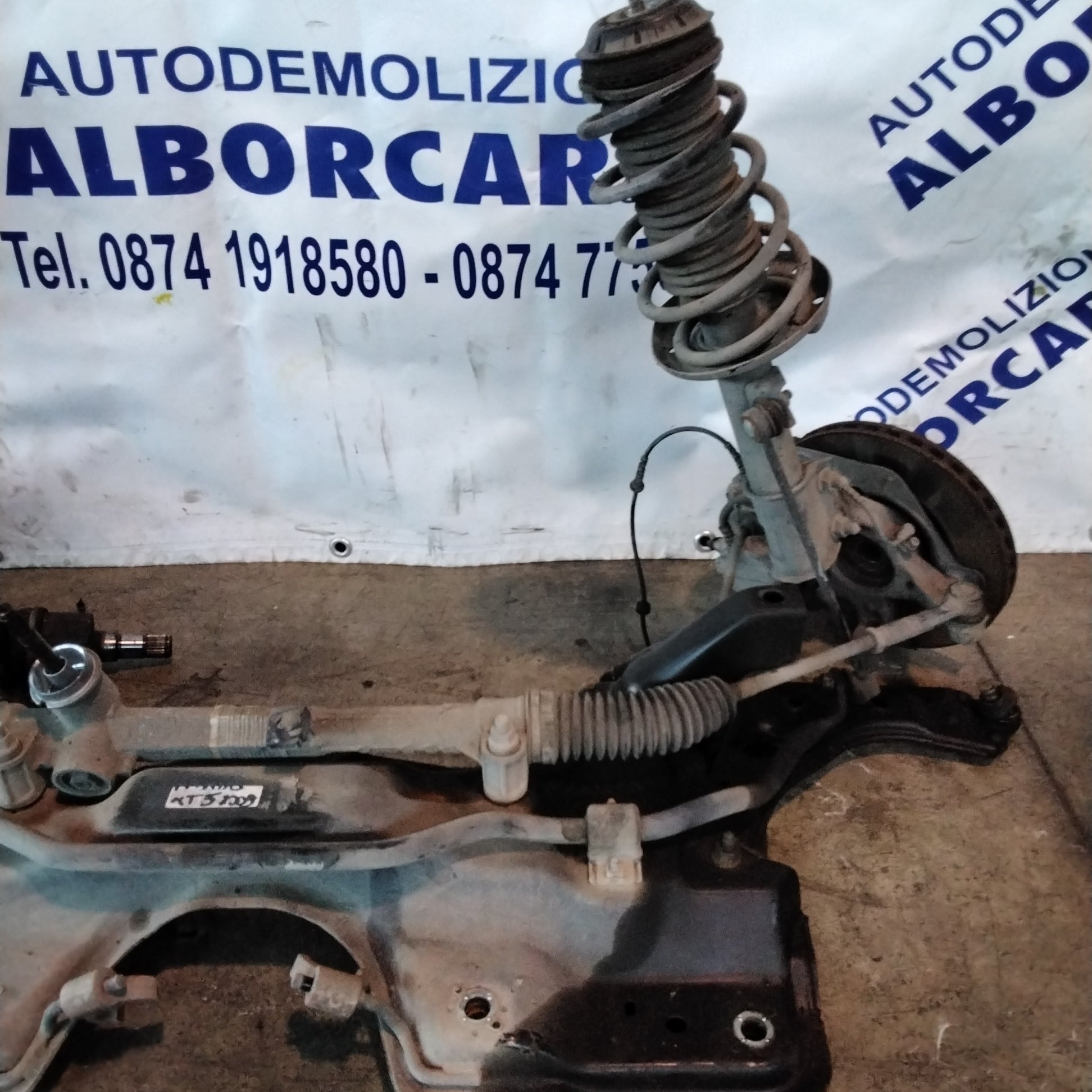 Eje delantero completo Alfa Romeo Mito 1.6 diésel año 2008
