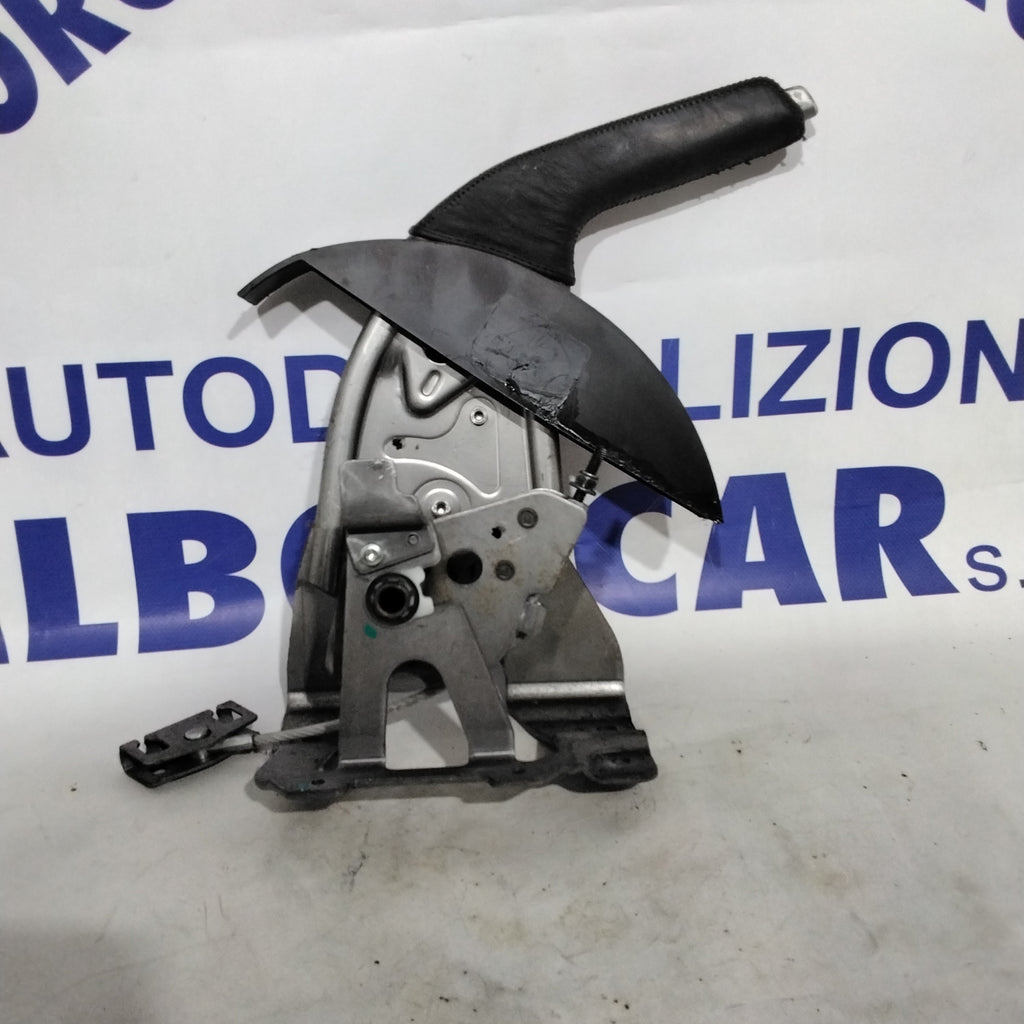 Freno de mano Nissan Qashqai año 2008