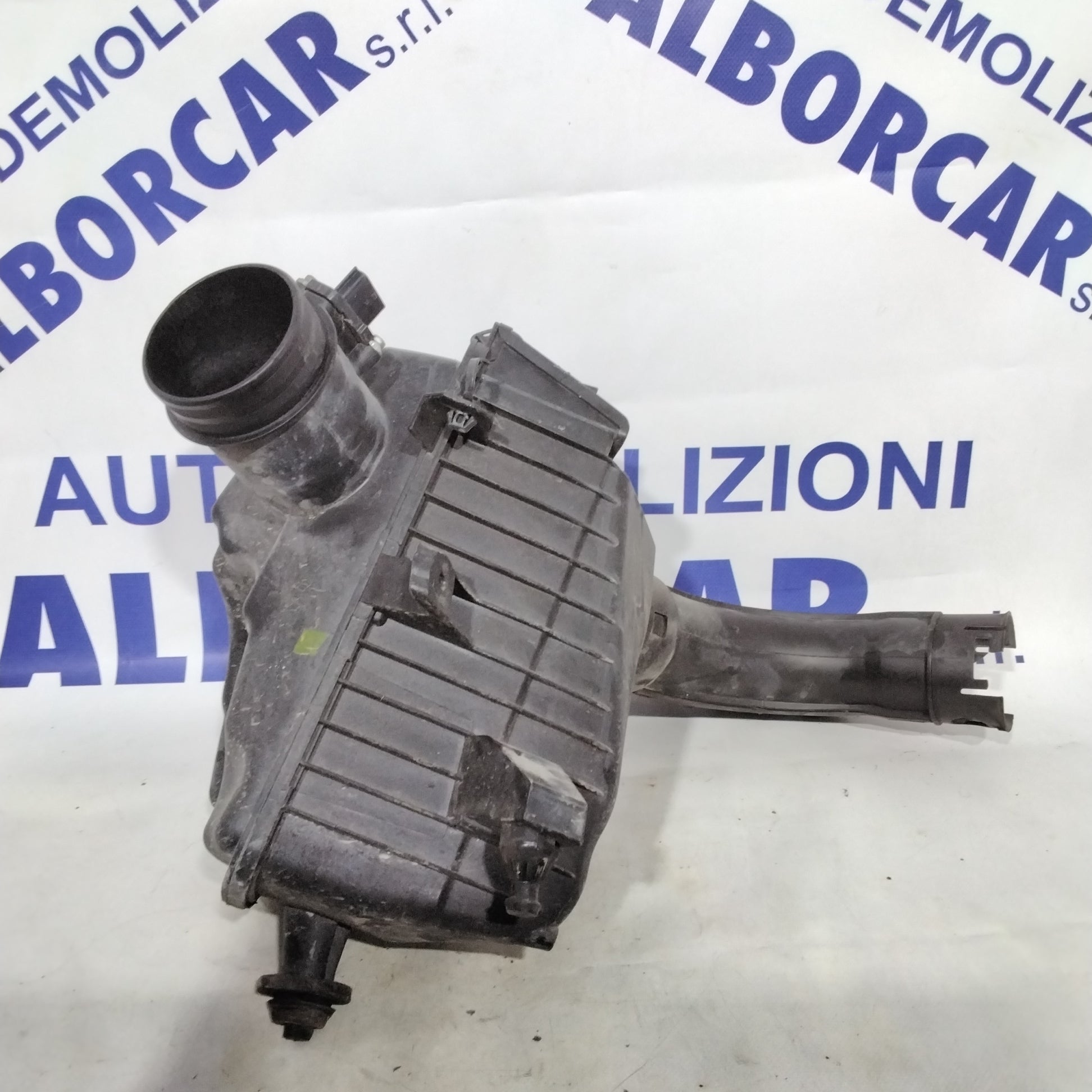 Porta filtro aria con debimetro nissan qashqai 2.0 dci anno 2008 codice 1022318S01