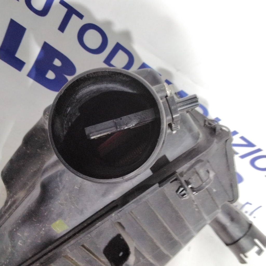 Porta filtro aria con debimetro nissan qashqai 2.0 dci anno 2008 codice 1022318S01