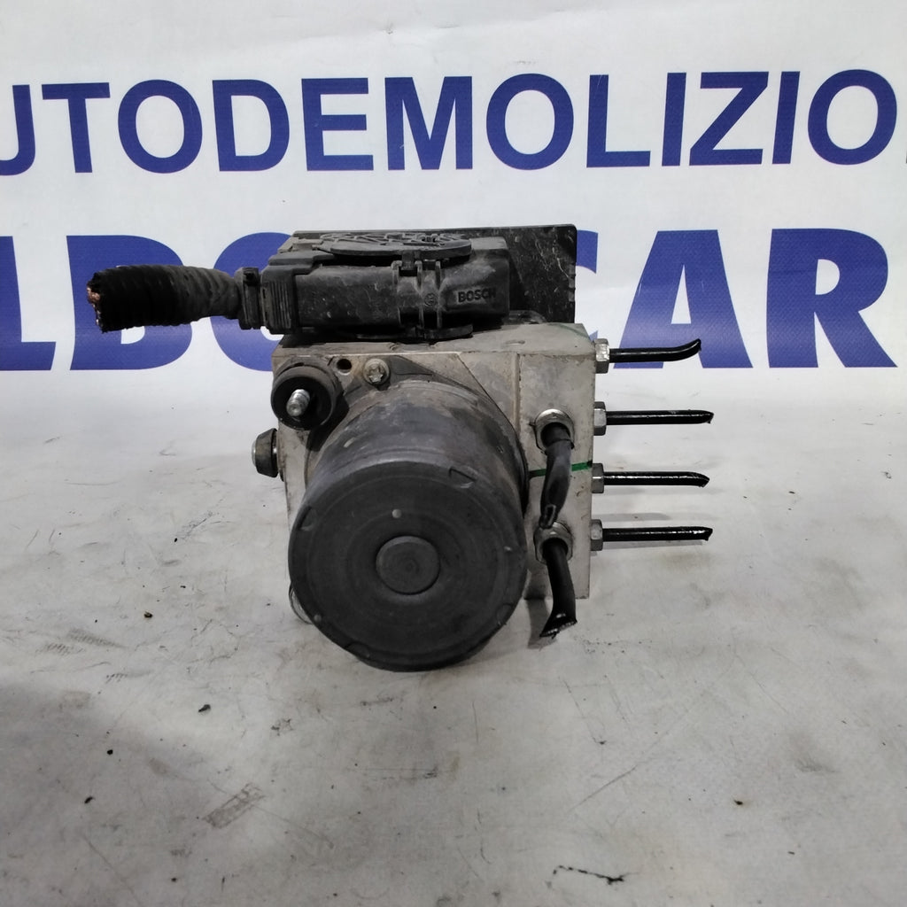Bomba de unidad ABS Nissan Qashqai 2.0 dci año 2008 código:0265230217