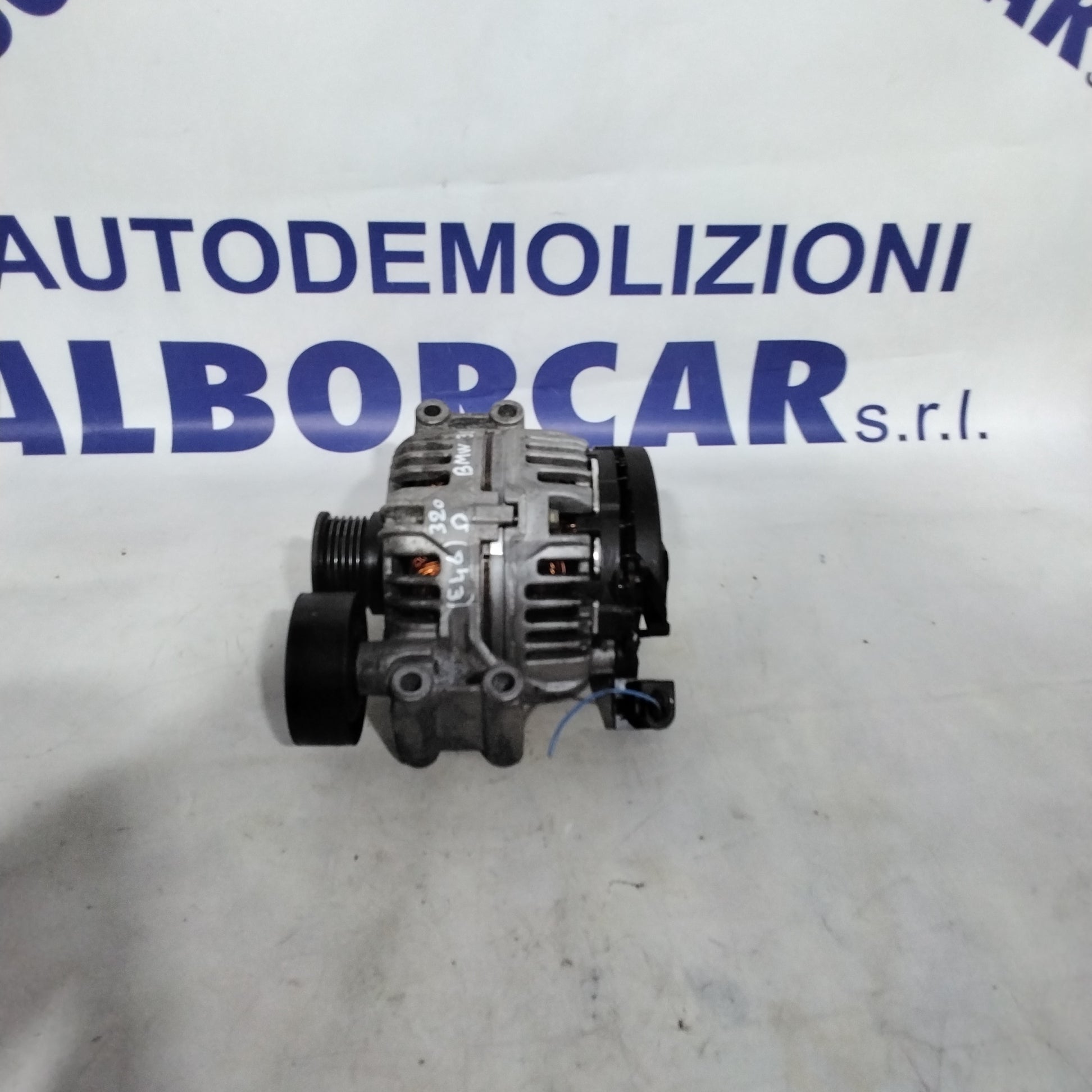 Alternatore bmw 3 serie (e46) 318 2.0 diesel  anno 2004 codice:7521488