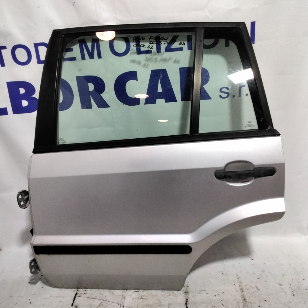Puerta trasera izquierda Ford Fusion año 2003
