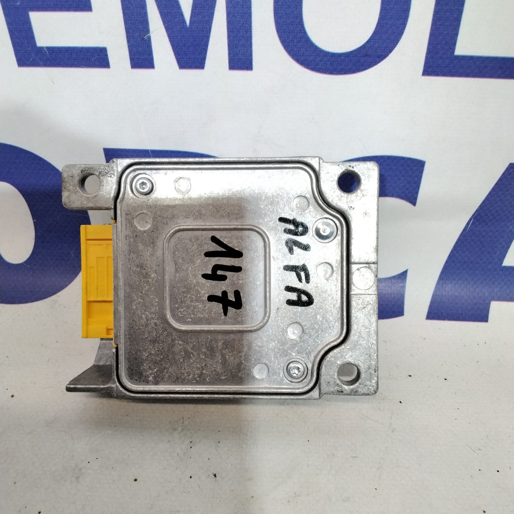 Unidad de airbag Alfa Romeo 147 año 2004 código: 60675878