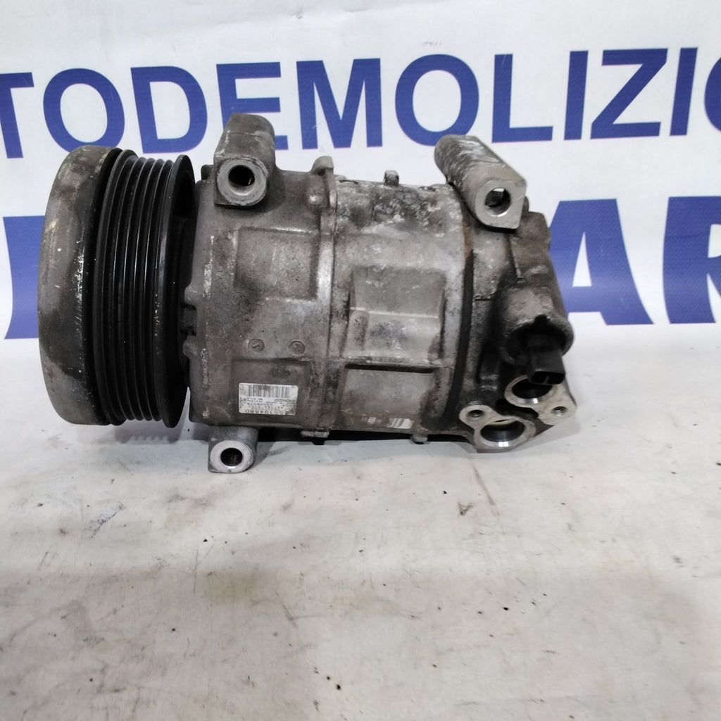 Compresor aire acondicionado Fiat Grande Punto 1.2 gasolina año 2006 código:55194880