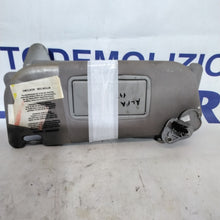Carica l&#39;immagine nel visualizzatore di Gallery, Parasole alfa romeo 147 anjo 2003
