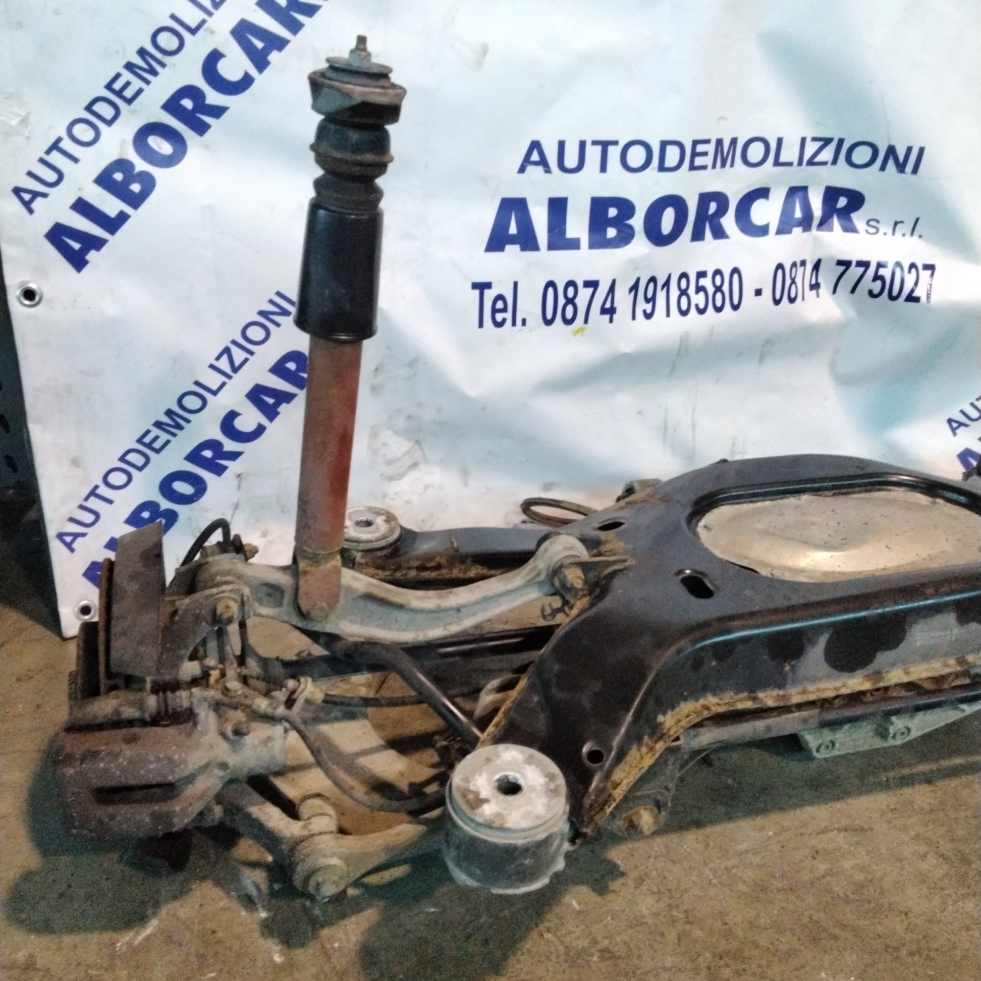 Ponte assale anteriore(COMPLETO) AUDI A8 2.5 tdi anno 2001