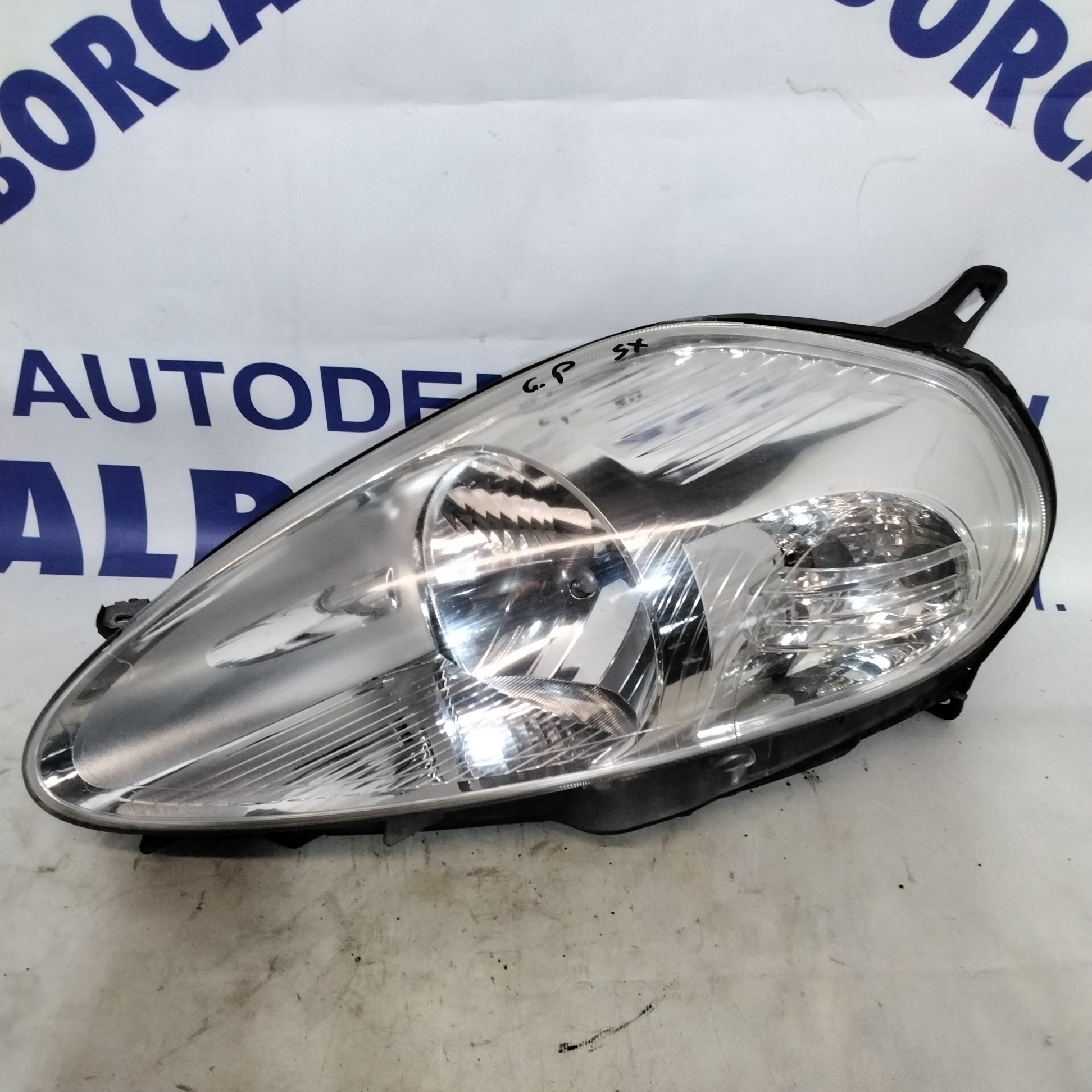 Faro fanale sinistro fiat grande punto con presa gialla anno 2006 (sf8p2)
