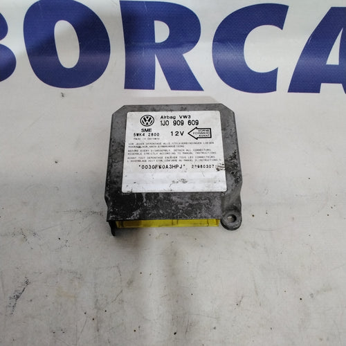 Centralina airbag volkswagen golf 4 1.6 benzina anno 2002 codice 1JO909609