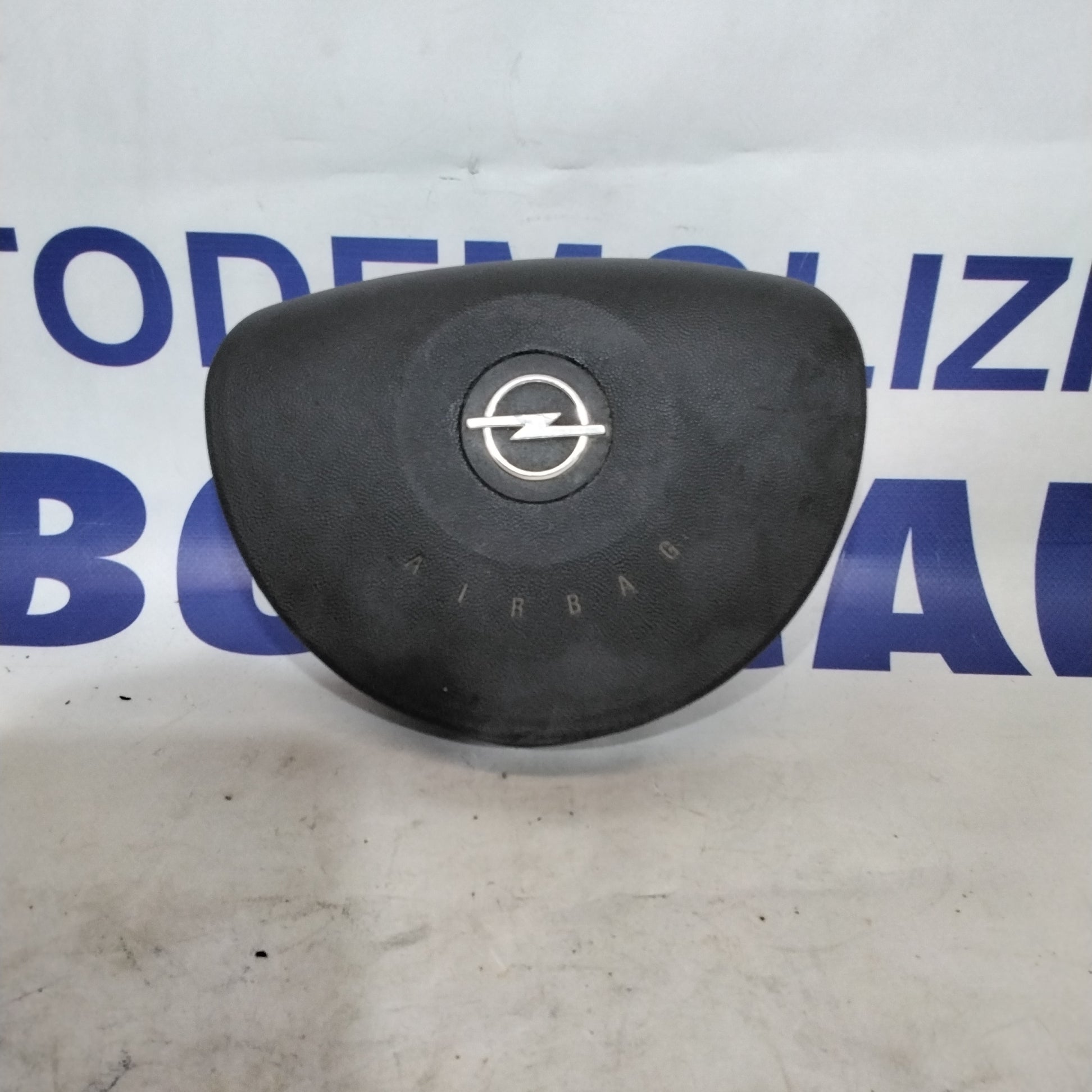 Steering wheel airbag Opel Meriva year 2007 code:18114955