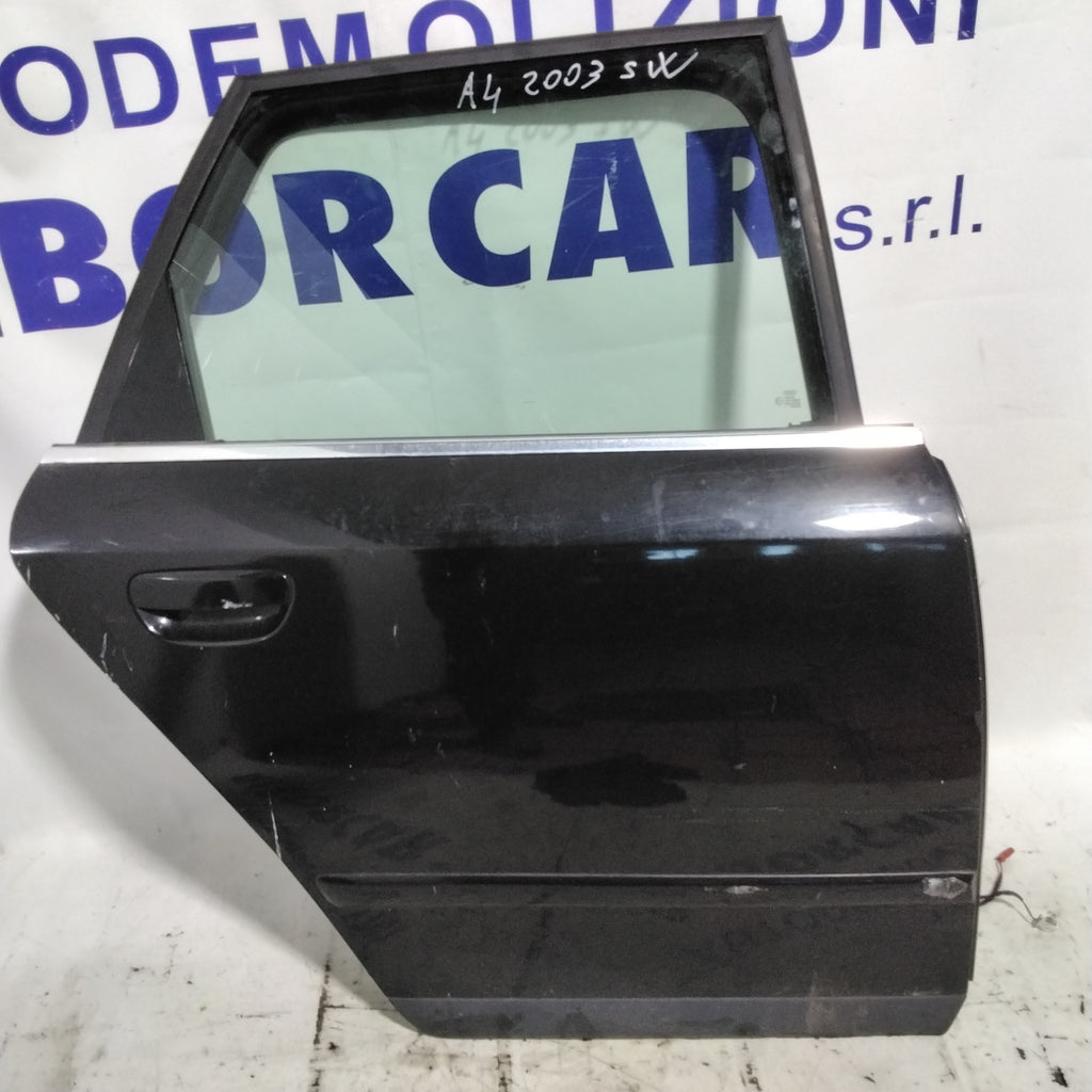 Portón trasero derecho Audi A4 B6 año 2003