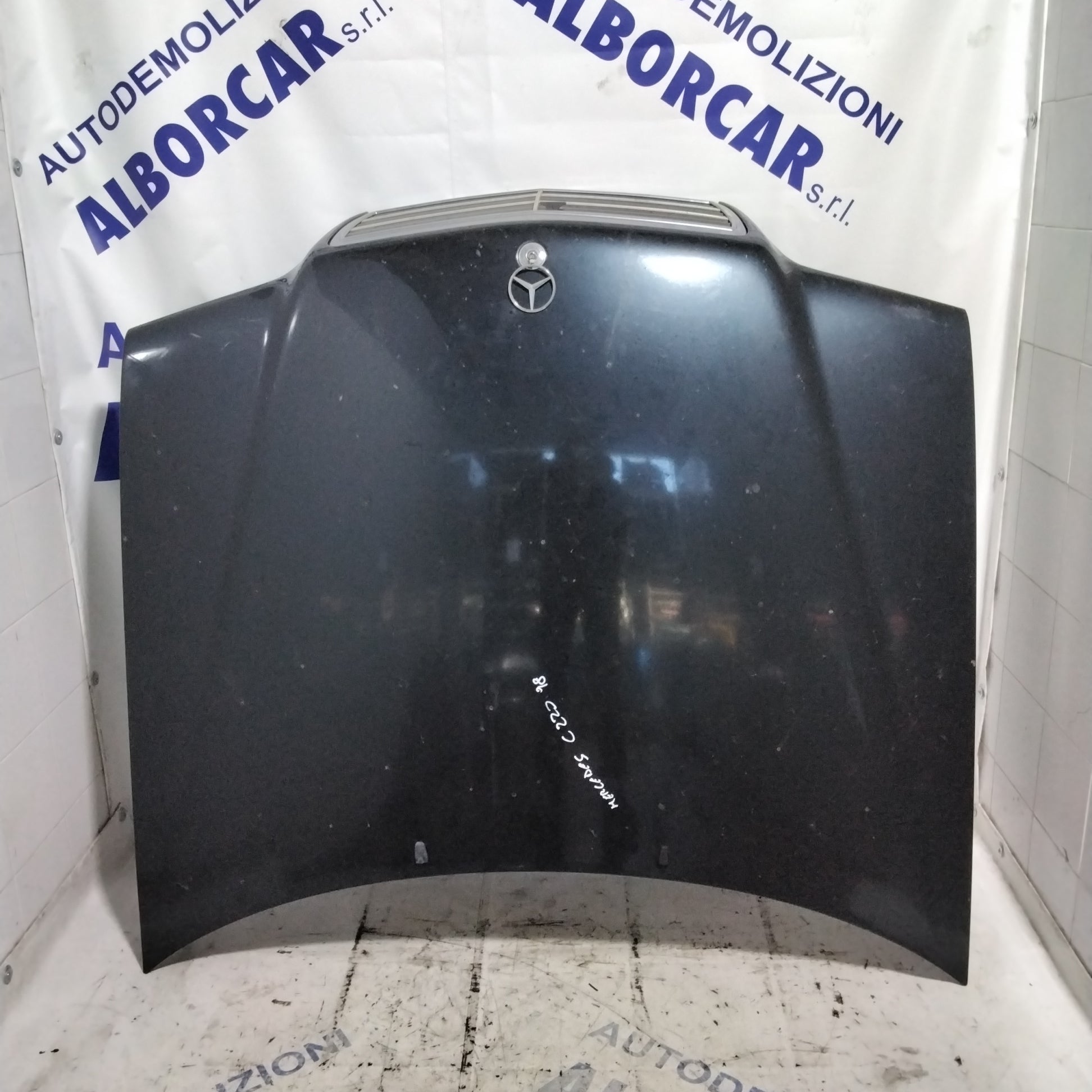 Cofano anteriore mercedes-benz c220 anno 1998 (con logo rotto)