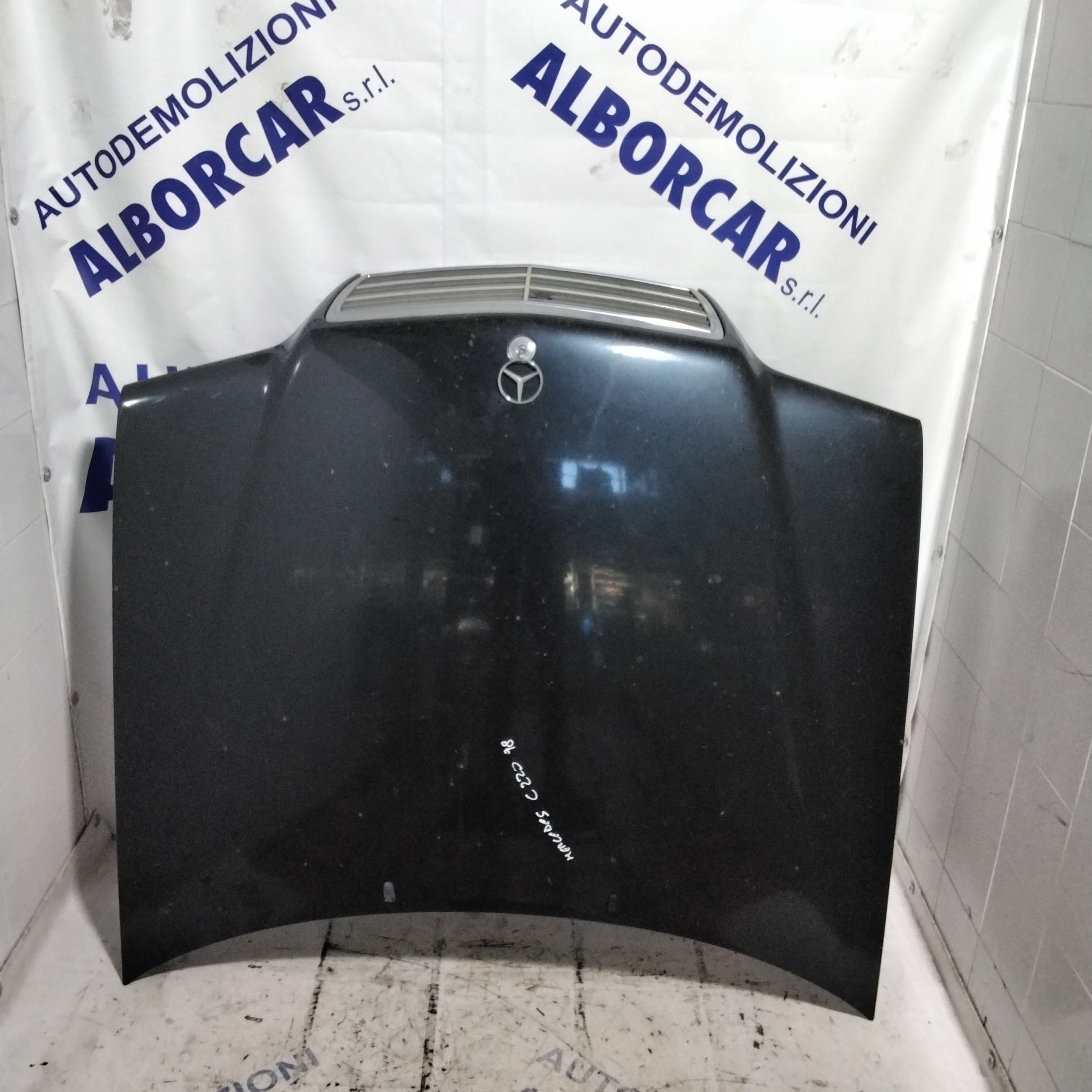 Cofano anteriore mercedes-benz c220 anno 1998 (con logo rotto)