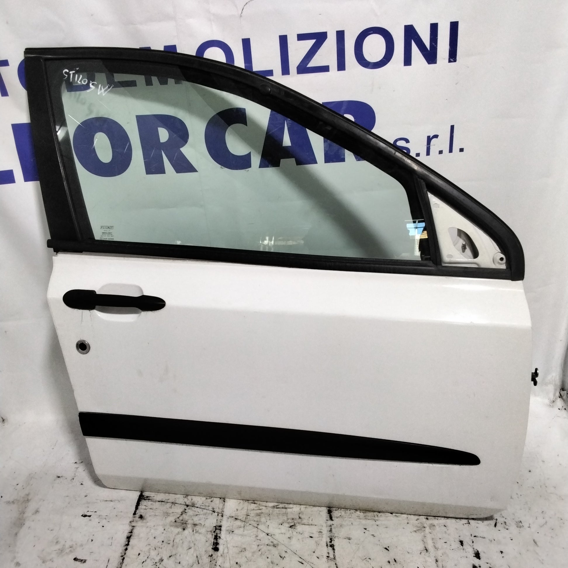 Sportello anteriore destro fiat stilo SW anno 2005