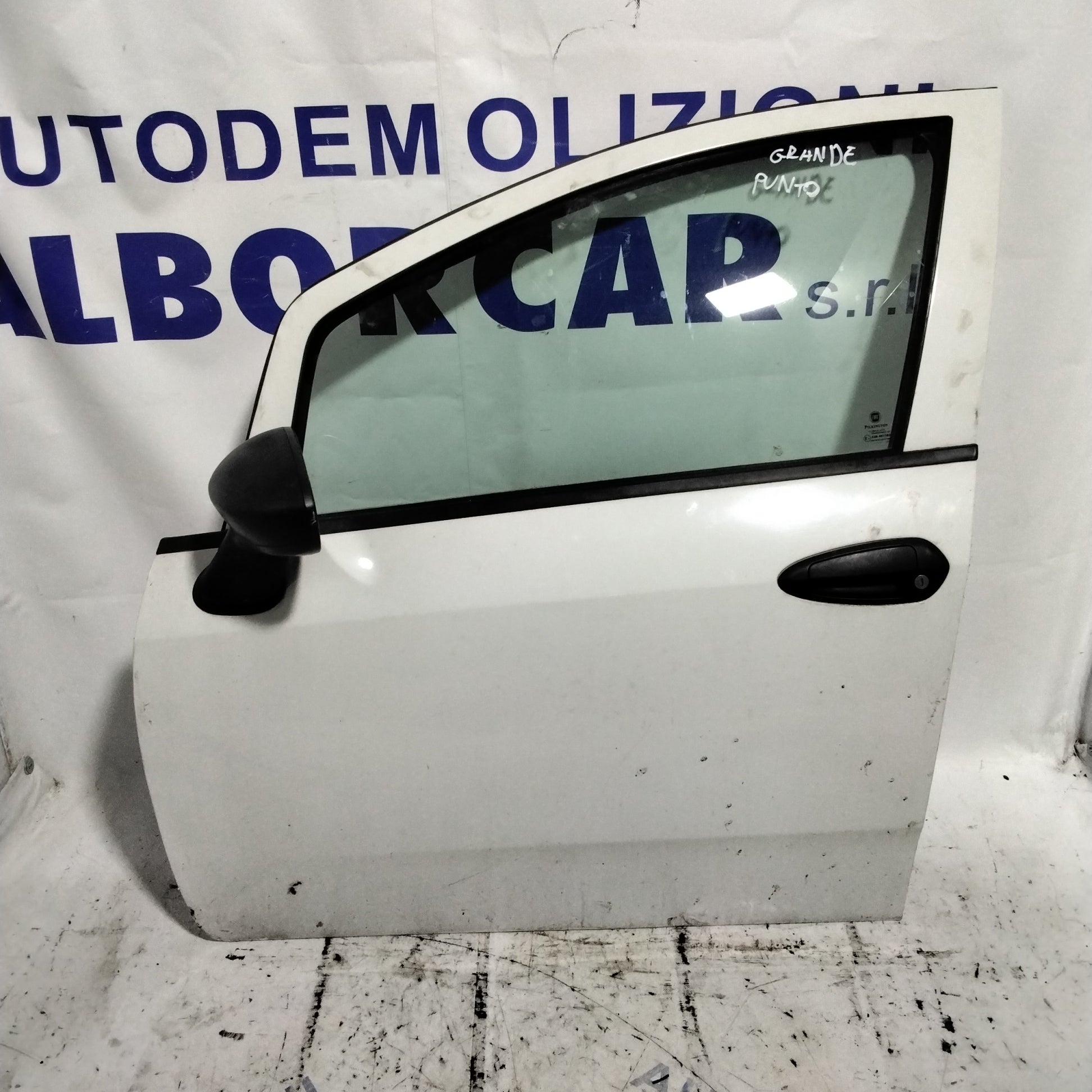 Sportello anteriore sinistro fiat grande punto anno 2007