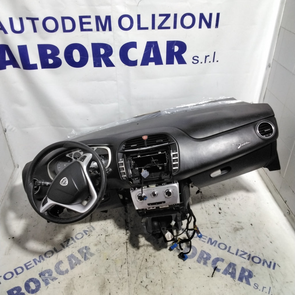 Cruscotto completo lancia delta anno 2009
