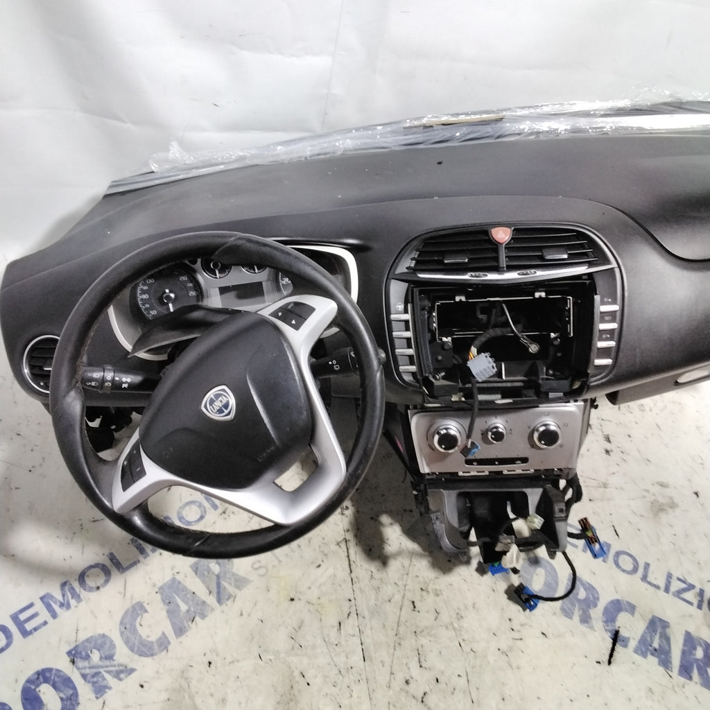 Cruscotto completo lancia delta anno 2009