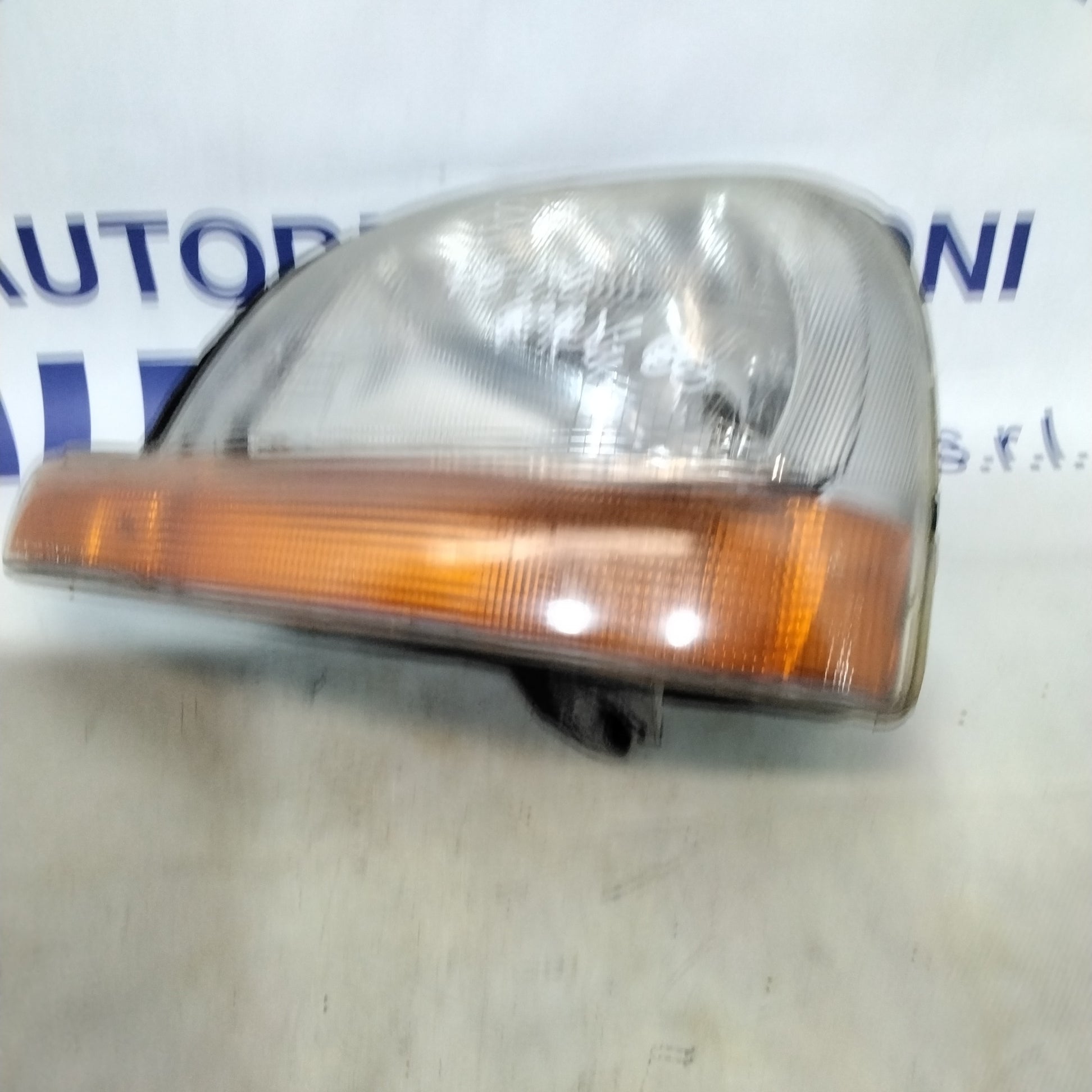 Faro fanale sinistro renault kangoo anno 2001 codice:5511127L (sf8p1)